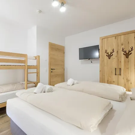 Апартаменты Tauernsuites Sonnblick 4 *