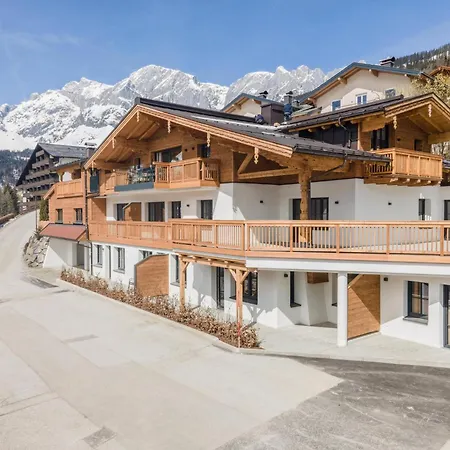 Tauernsuites Sonnblick 4 Апартаменты *